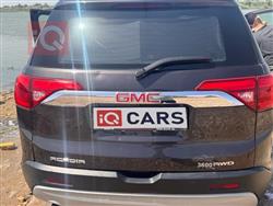 GMC Acadia
